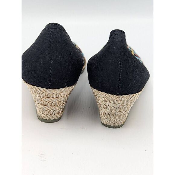 Vintage Apostrophe Wedges 7.5 Southwestern Embroidered Design Peep Toe Shoes Cut - Picture 5 of 9